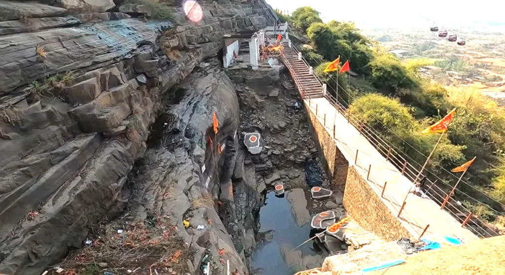 Hanuman Dhara – Climb to Blessings